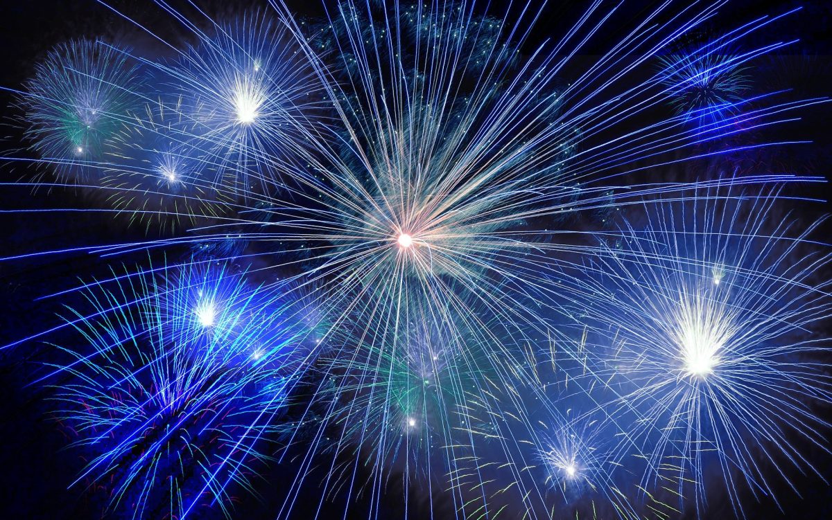Război în Ucraina. Foc de artificii în Kiev, lansat de un bărbat de 47 ani. Riscă ani grei de închisoare