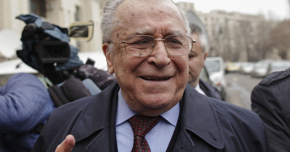 Răsturnare de situație în Dosarul Revoluției: Ion Iliescu scapă de acuzația de înaltă trădare