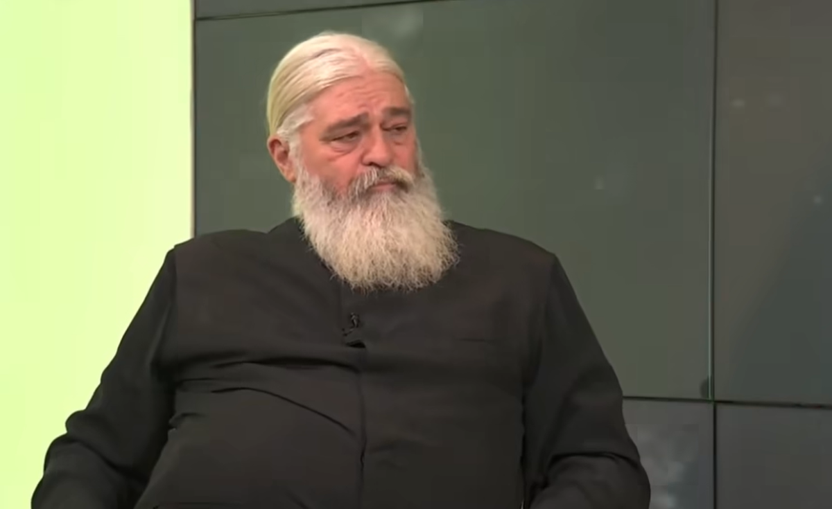 Câte categorii de moaște sfinte există? Părintele Calistrat Chifan: „Sunt moaște care au bună mireasmă și pot avea trup” – VIDEO