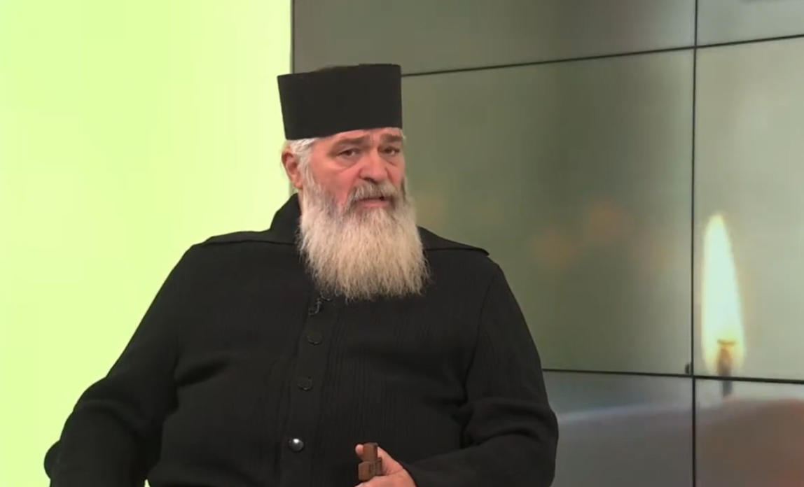 Care sunt efectele unui pelerinaj? Părintele Calistrat Chifan: „La onomastica unui sfânt e bine să vii de ziua lui, că așa-i frumos” – VIDEO