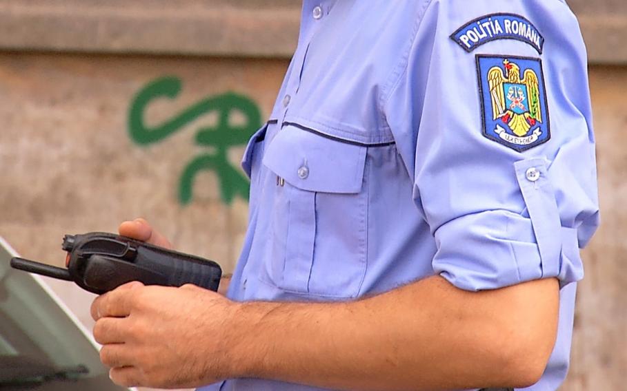 Un polițist care a provocat un accident rutier grav a fugit de la fața locului. Era în mașină cu fratele unui primar din Teleorman