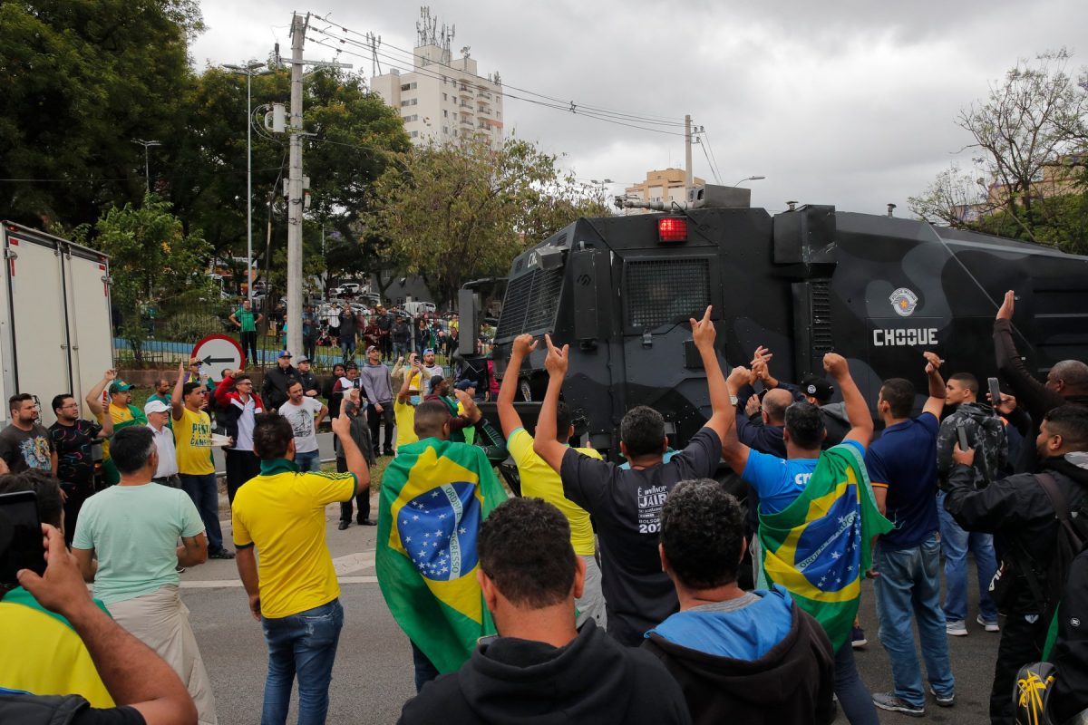 Manifestaţii violente în Brazilia, după alegerile prezidenţiale! Lula da Silva s-a reîntors pentru a constata pagubele enorme în Palatul Prezidenţial