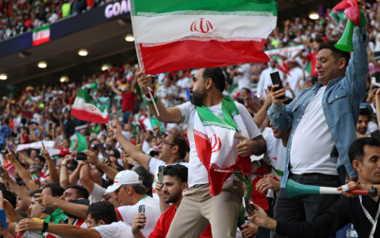 Un nou scandal izbucnește în Iran: Fotbaliiști de top, reținuți de poliție la o petrecere la care se consuma alcool