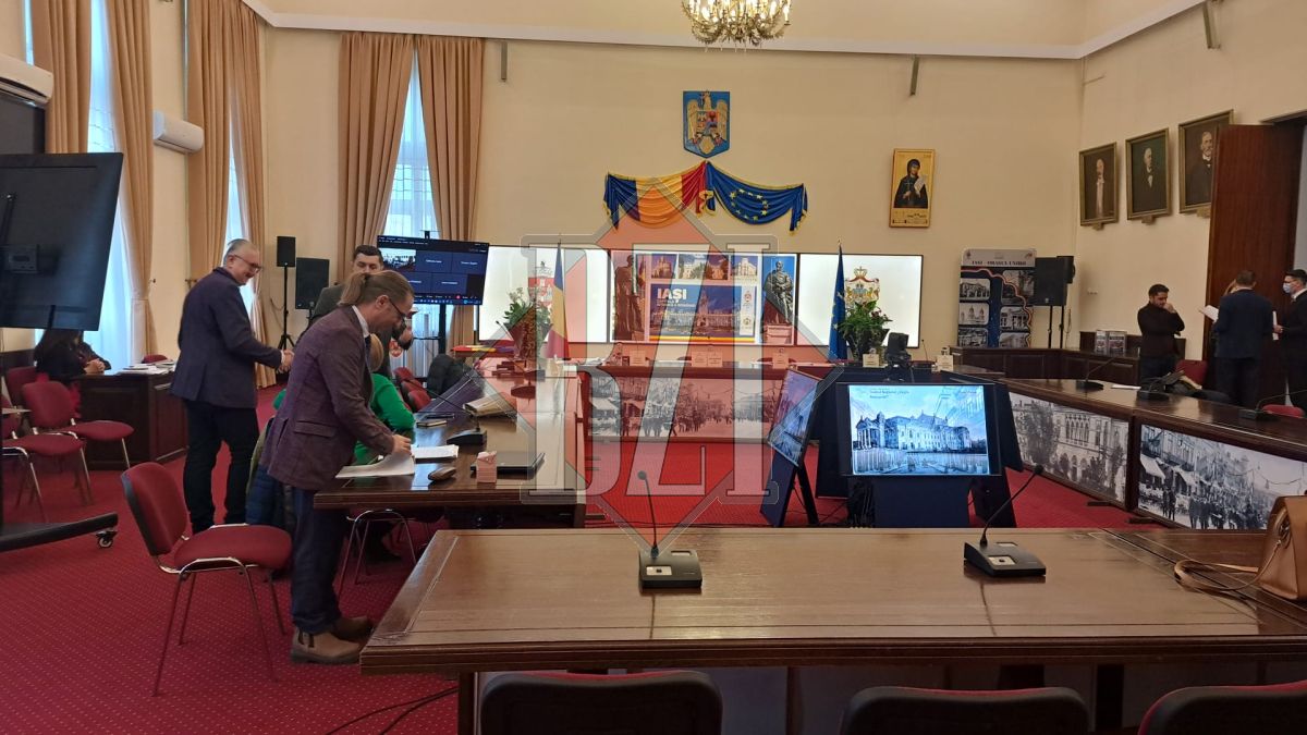 A început ședința extraordinară în cadrul Primăriei Municipiului Iași – FOTO
