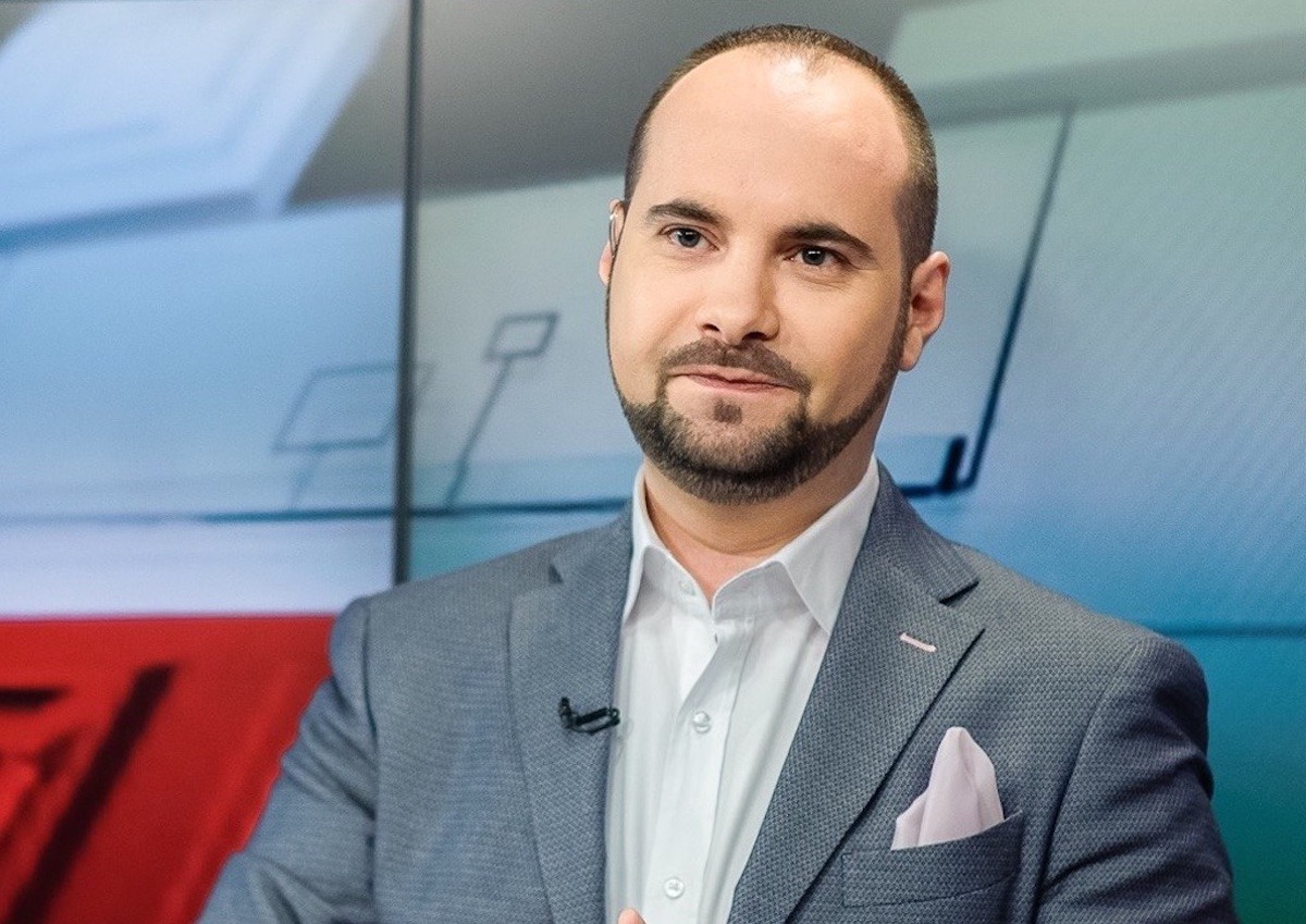Silviu Mănăstire i-ar fi amenințat pe mai mulți deputați cu dosare și arestări. Conducerea PNL ascunde plângerile