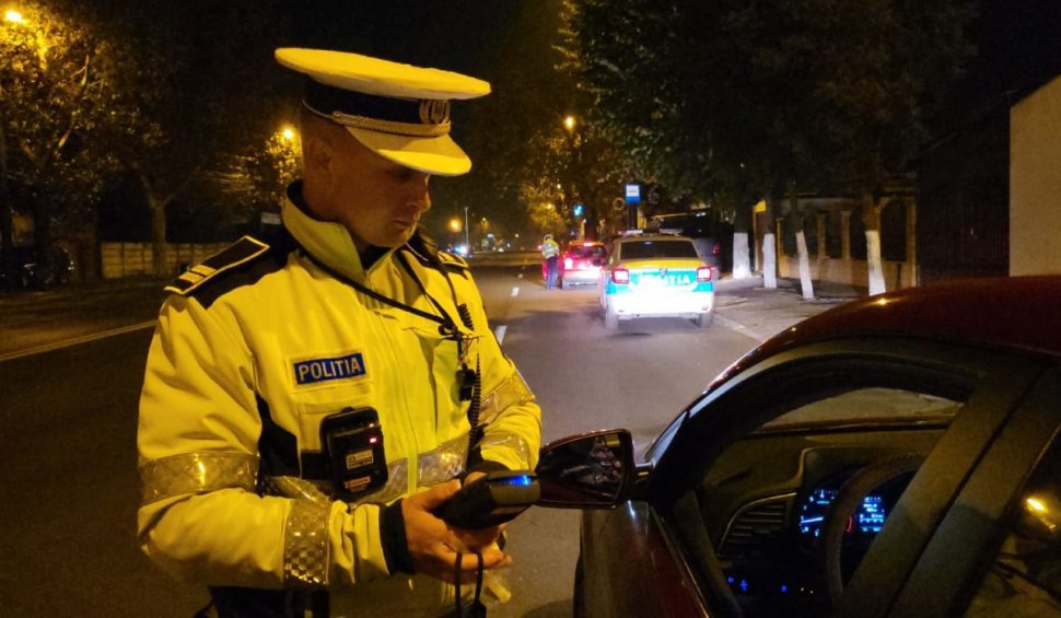Tânăr șofer de 19 ani din Arad, prins cu 163 km/h de polițiștii rutieri