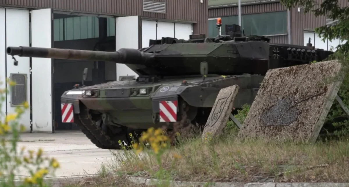 Franța și Polonia presează Germania să trimită tancuri Leopard în Ucraina