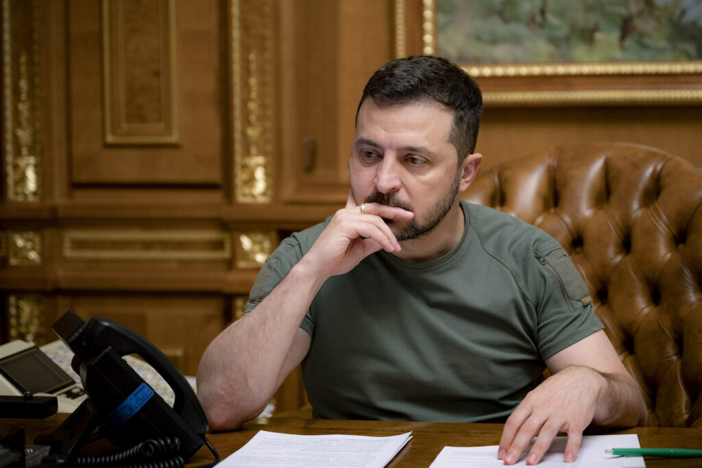 Zelenski i-a scris o scrisoare lui Xi Jinping pentru a-l invita la „dialog”