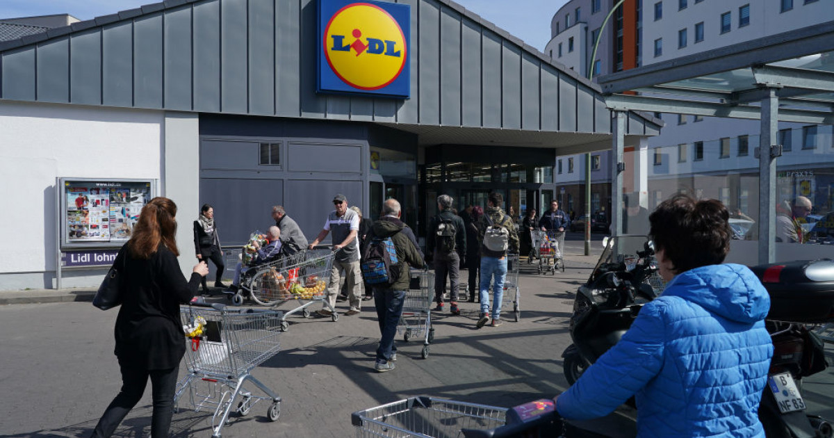 ANPC a închis 38 de magazine Lidl din toată țara. Ce au descoperit inspectorii