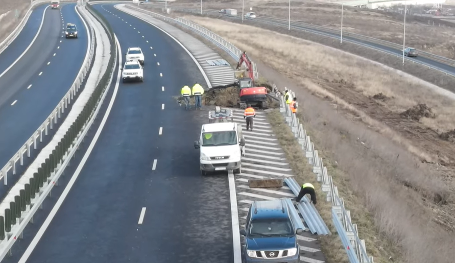 Autostrada s-a rupt pur și simplu. Imagini cu incidentul care a dus la închiderea sectorului Sebeș-Turda – VIDEO