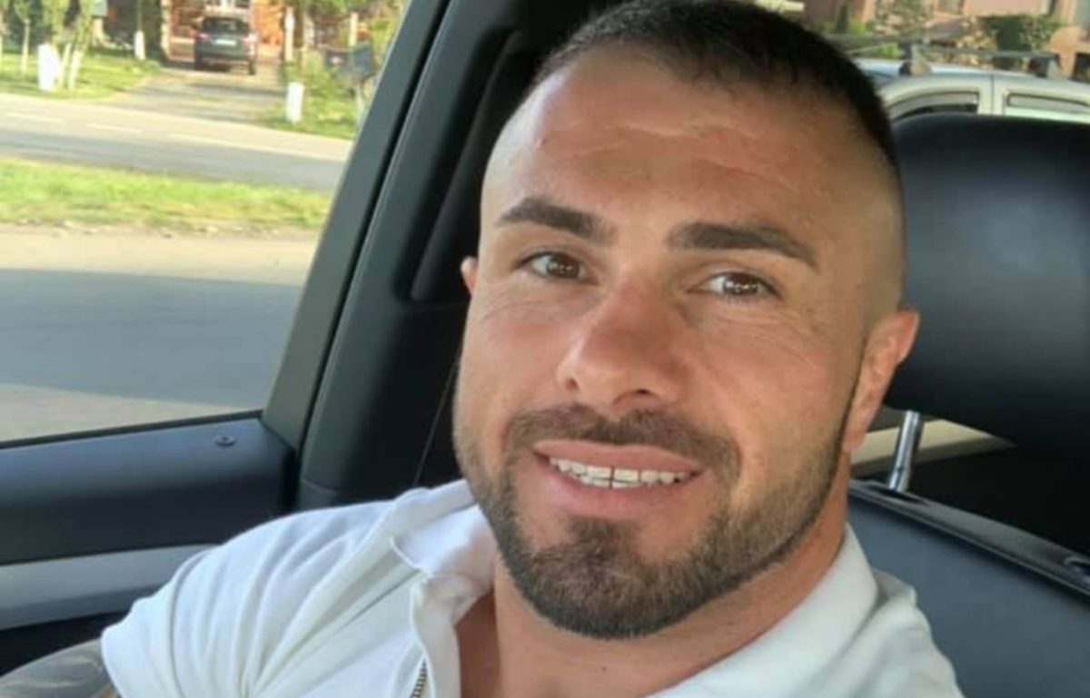 Alin Chirilă de la Survivor, scrisoare emoționantă de la soție. Luptătorul și-a rupt tricoul când a citit mesajul