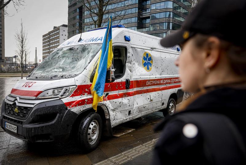 Un miliardar donează 3,25 milioane de dolari pentru ambulanţe destinate Ucrainei
