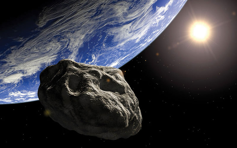 Trei asteroizi enormi, „potențial periculoși”, vor trece pe lângă Pământ în această săptămână