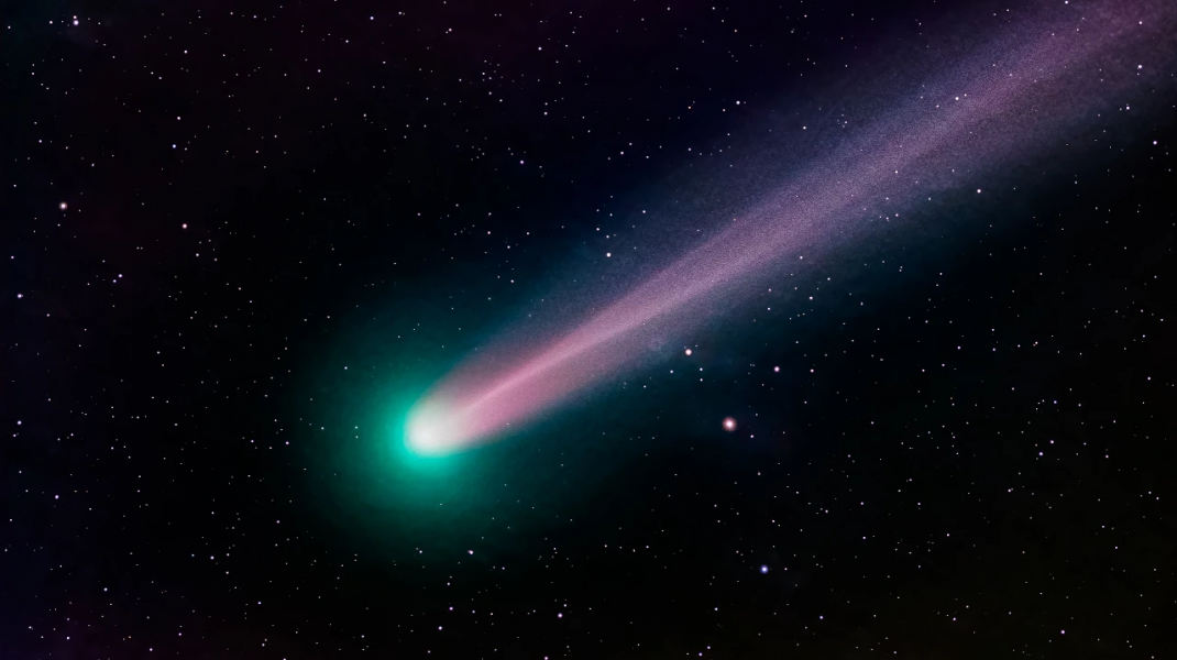 Spectacol inedit pe cer, în această noapte! Cometa verde va putea fi văzută cu ochiul liber pentru prima dată în 50.000 de ani