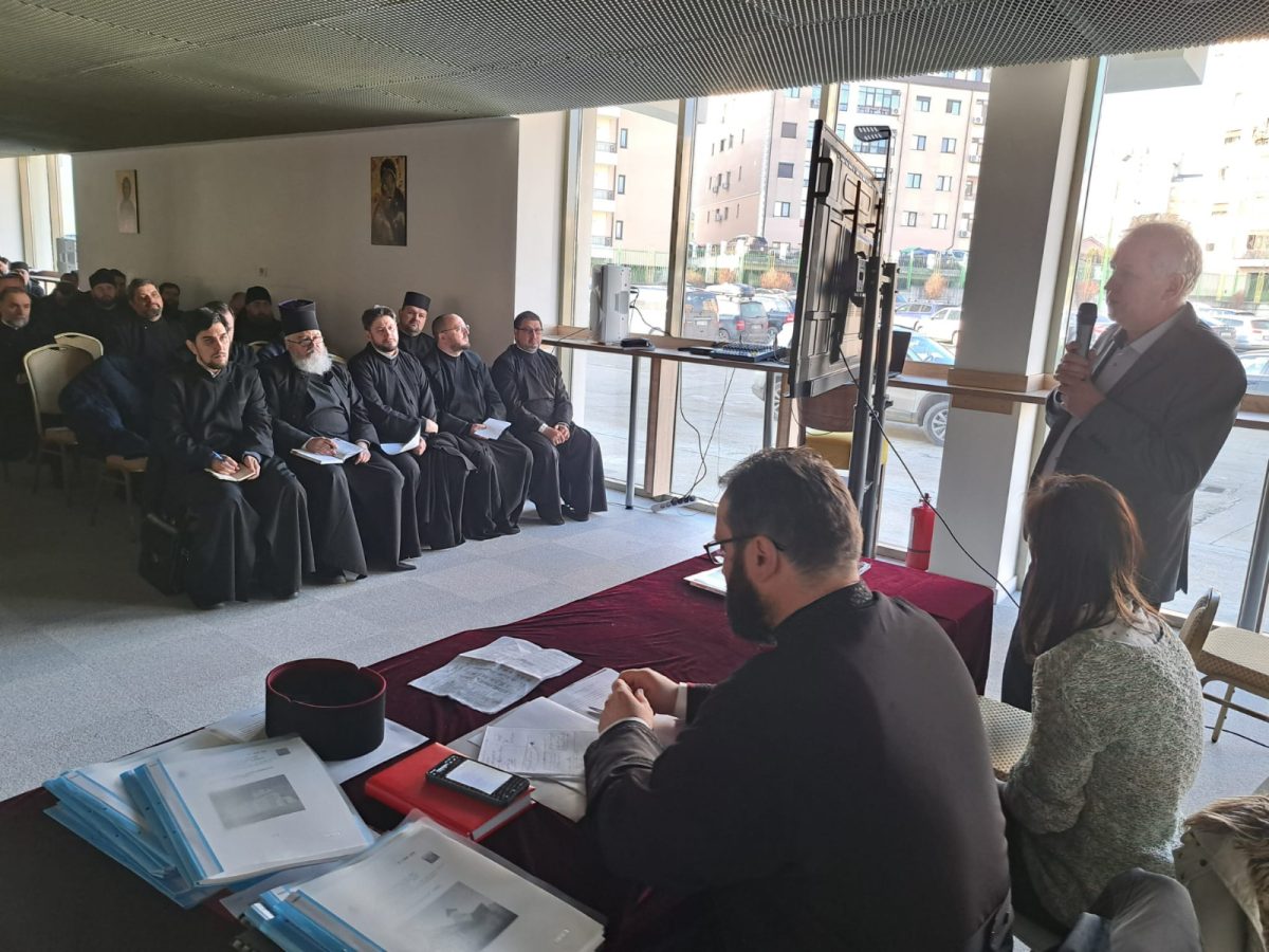Aspecte legate de protecția mediului prezentate la ședința Protopopiatului 1 Iași