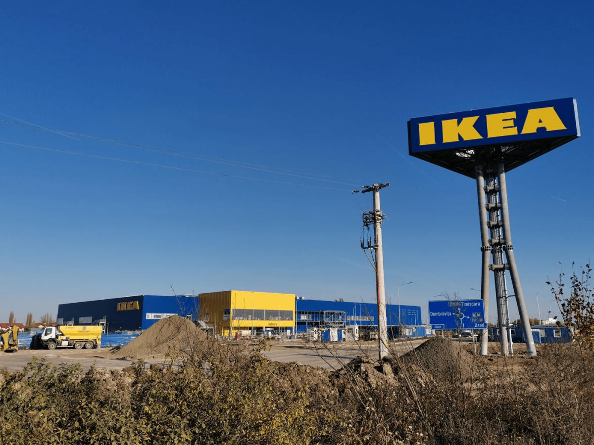 Ce salariu are un angajat de la IKEA? Ce avantaje oferă compania