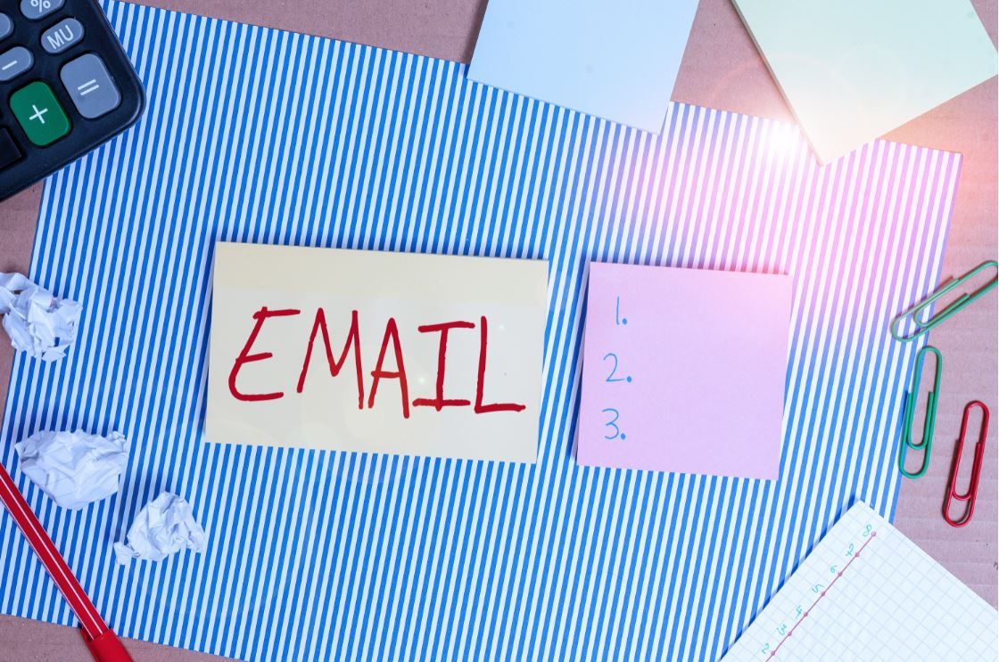 Atenție! O metodă nouă de țeapă circulă prin Iași, folosindu-se de un email prin care se prezintă situația ca fiind foarte gravă!