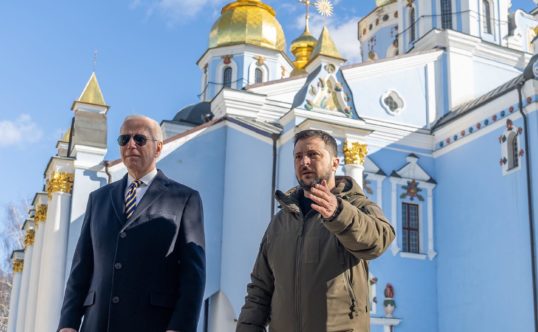 Medvedev, despre vizita lui Biden la Kiev: „A mers după ce a primit anterior garanții de securitate”