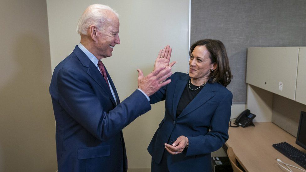 Kamala Harris a spus că Joe Biden va candida din nou, în 2024: „Nu este prea în vârstă”