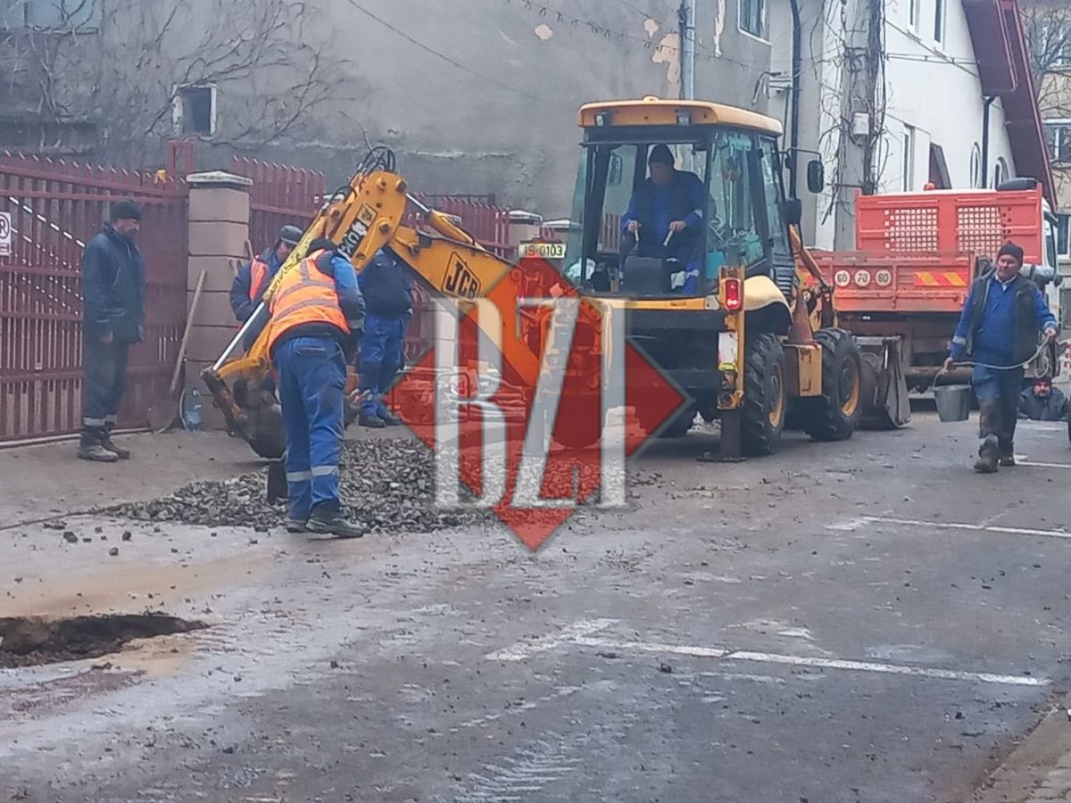 Atenție ieșeni! Circulația pe strada Logofăt Tăutu este oprită din cauza unor lucrări ale ApaVital – FOTO