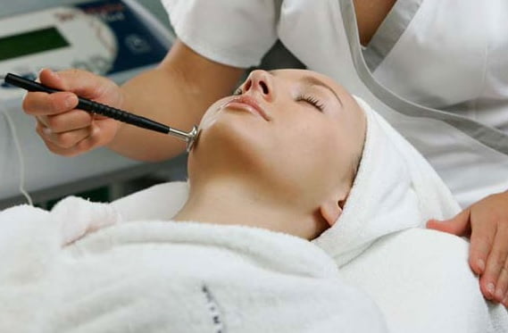 Cum arată clinicile de tratament unde se tratează familie regale și vedetele. O săptămână costă peste 100.000 de euro