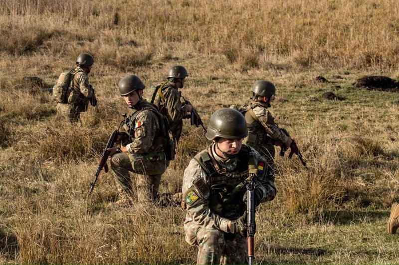 Trei militari au fost răniţi în Poligonul Căţelu din București. Reacția Ministerului Apărării Naționale