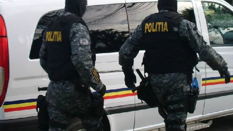 Percheziții la persoane bănuite de fraude din fonduri comunitare și naționale