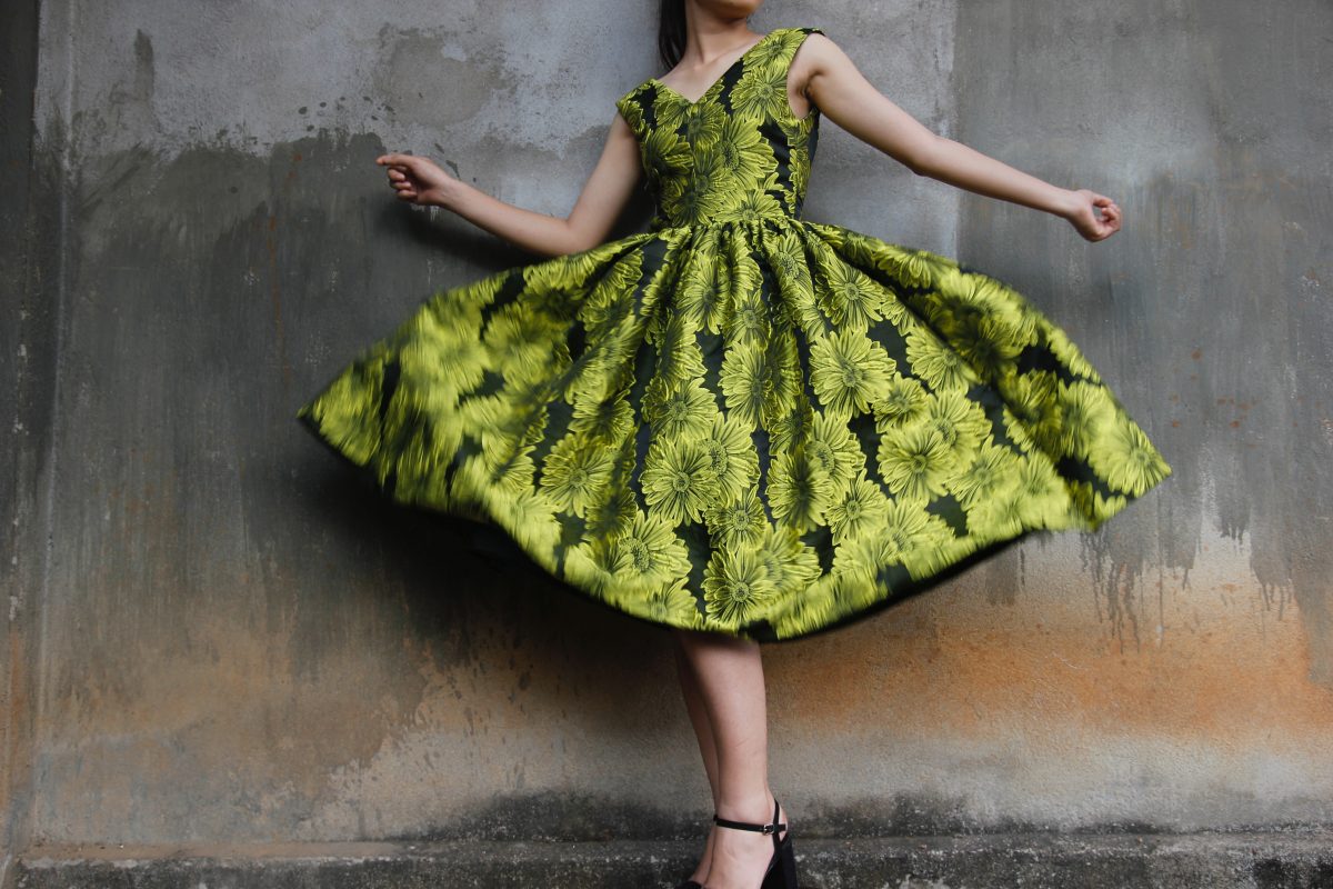 Achiziția rochiilor de damă elegante – ce trebuie să știi despre acest lucru?