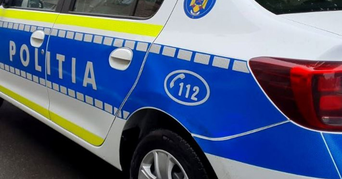 Scandal la școală din Mogoșoaia. Două eleve s-au bătut și a fost necesară intervenția Poliției