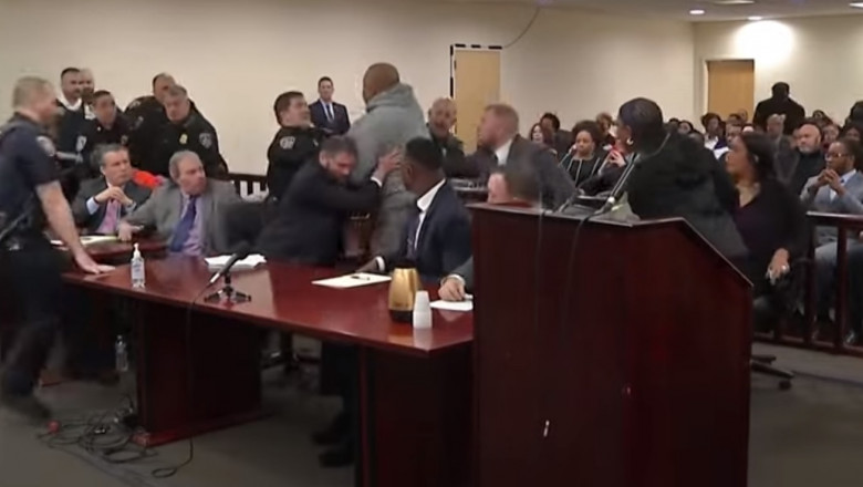 Furie la procesul criminalului care a ucis 10 persoane de culoare într-un supermarket din Buffalo