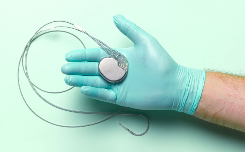 Stimulatoarele cardiace pot fi reutilizate în alte state din UE! Cardiolog român: „Este o chestiune de etică să nu lași un astfel de dispozitiv care continuă să trimită impulsuri într-un corp inert”