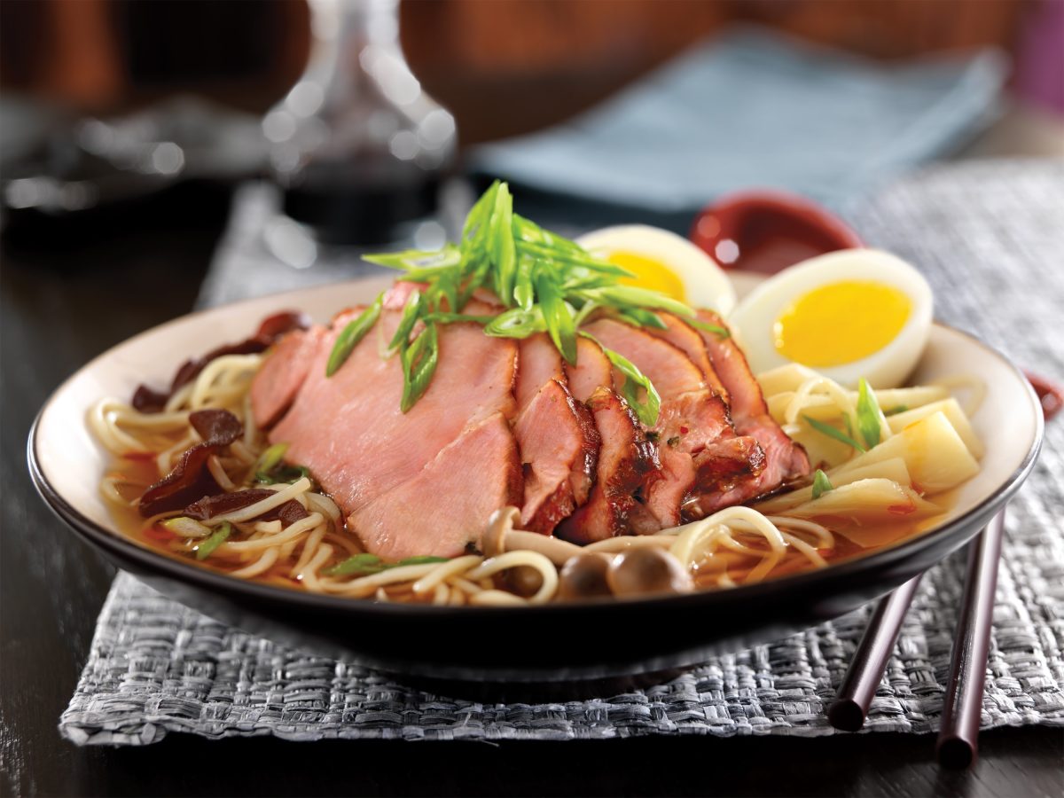 Supa Ramen. Cu ce carne preparăm deliciul japonez?