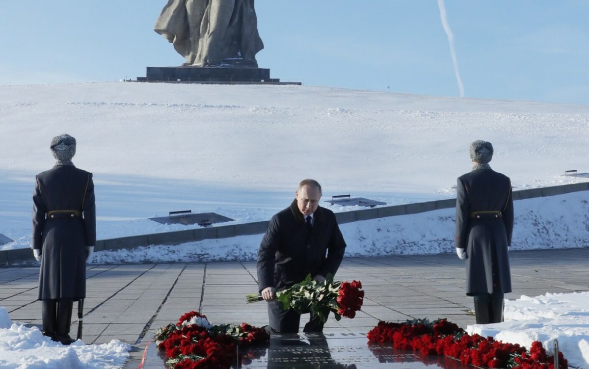 Vladimir Putin, la aniversarea a 80 de ani de la încheierea bătăliei de la Stalingrad: „Suntem din nou amenințați de tancurile germane Leopard”