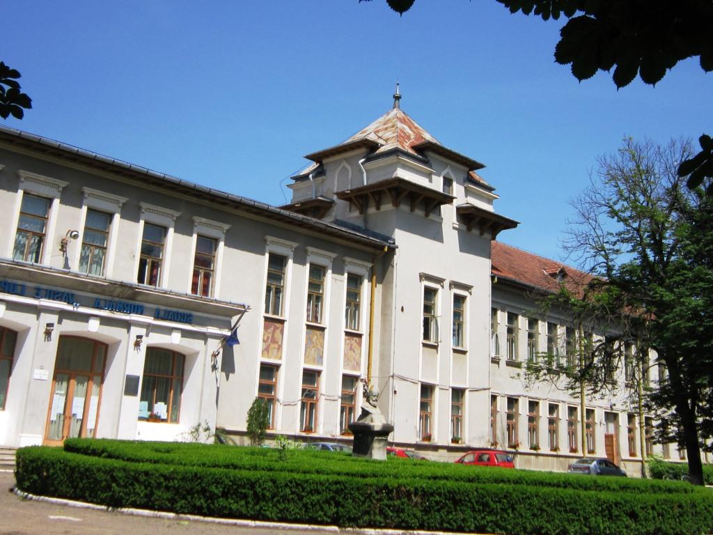 Primăria Municipiului Iași, despre măsura mutării elevilor din sălile de curs ale Colegiului Pedagogic „Vasile Lupu”