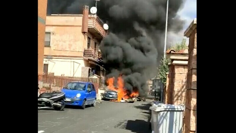 Doi piloți au murit după ce două avioane militare s-au ciocnit la Roma – VIDEO