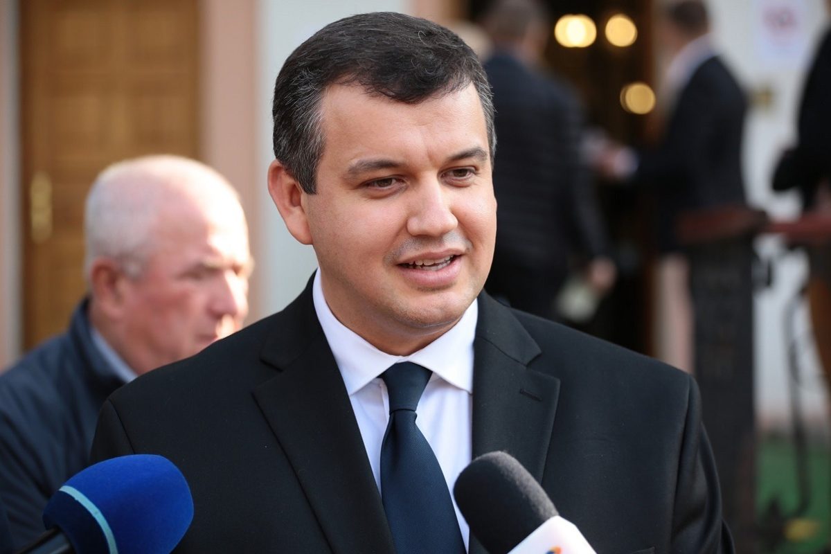 Europarlamentarul Eugen Tomac a lansat campania de strângere de semnături „România merită în Schengen”!