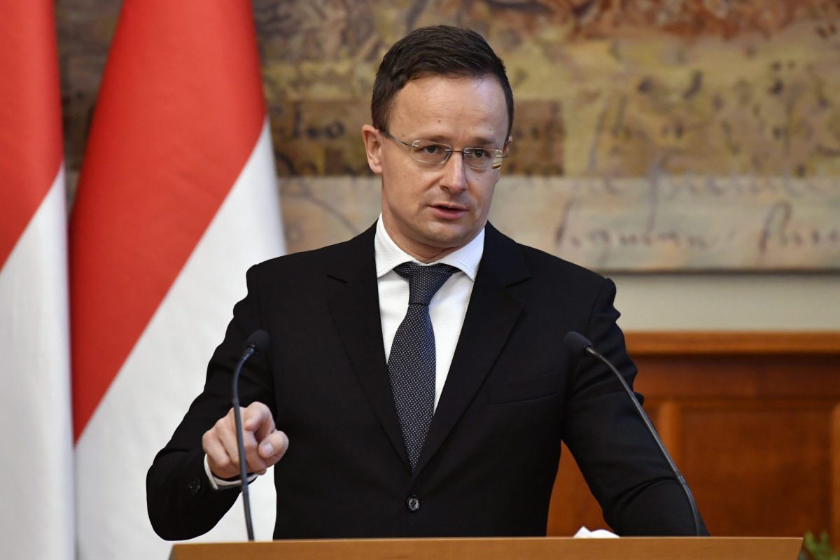 Ungaria nu va lua parte la procurarea muniţiei sau livrarea ei către Ucraina. Peter Szijjarto: „Noi vrem pace”