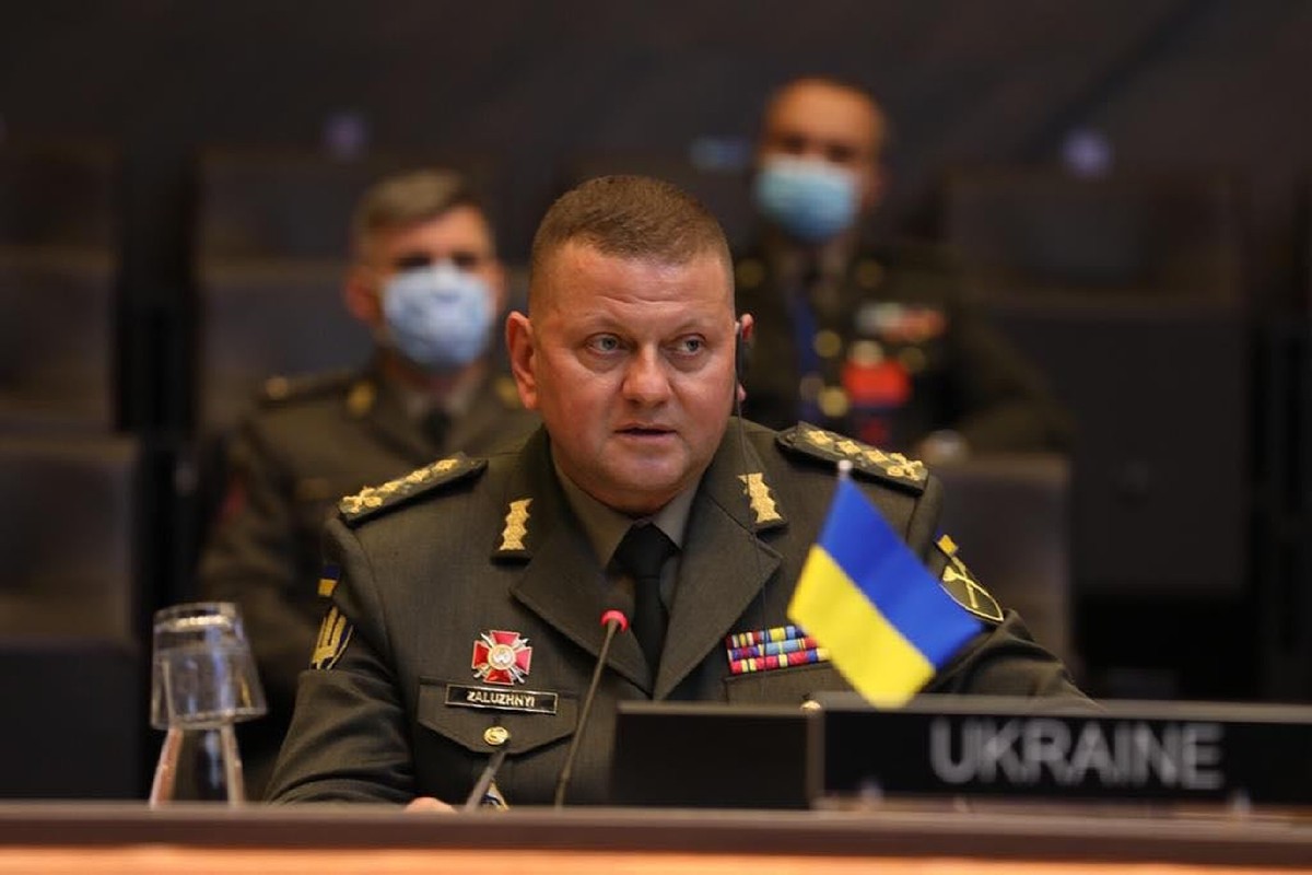 Generalul superior al Ucrainei a discutat despre situația de la Bahmut cu liderii militari ai SUA și NATO
