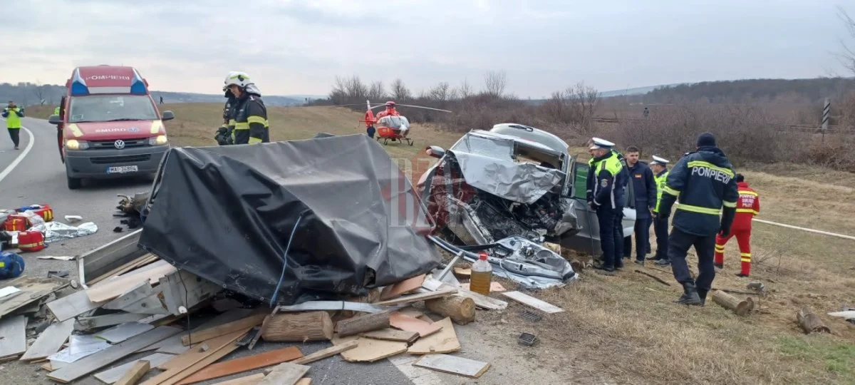 Care este starea de sănătate a tânărului adus la Iaşi, după ce a fost implicat într-un accident rutier grav la Vaslui