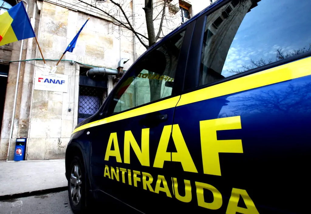 Atenție, anunț pentru persoanele care solicită sume de bani în numele ANAF