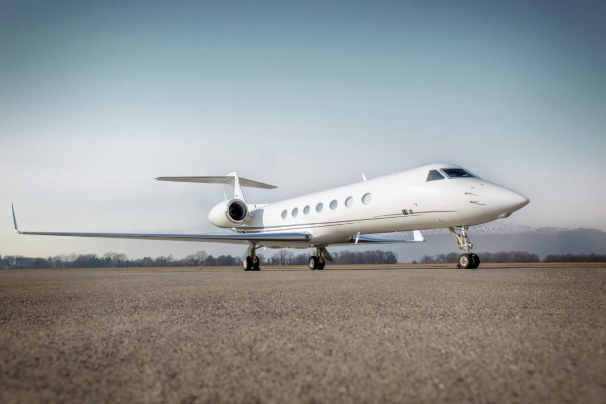 Cum arată aeronava de lux cu care președintele Klaus Iohannis s-a dus în Emiratele Arabe Unite – FOTO