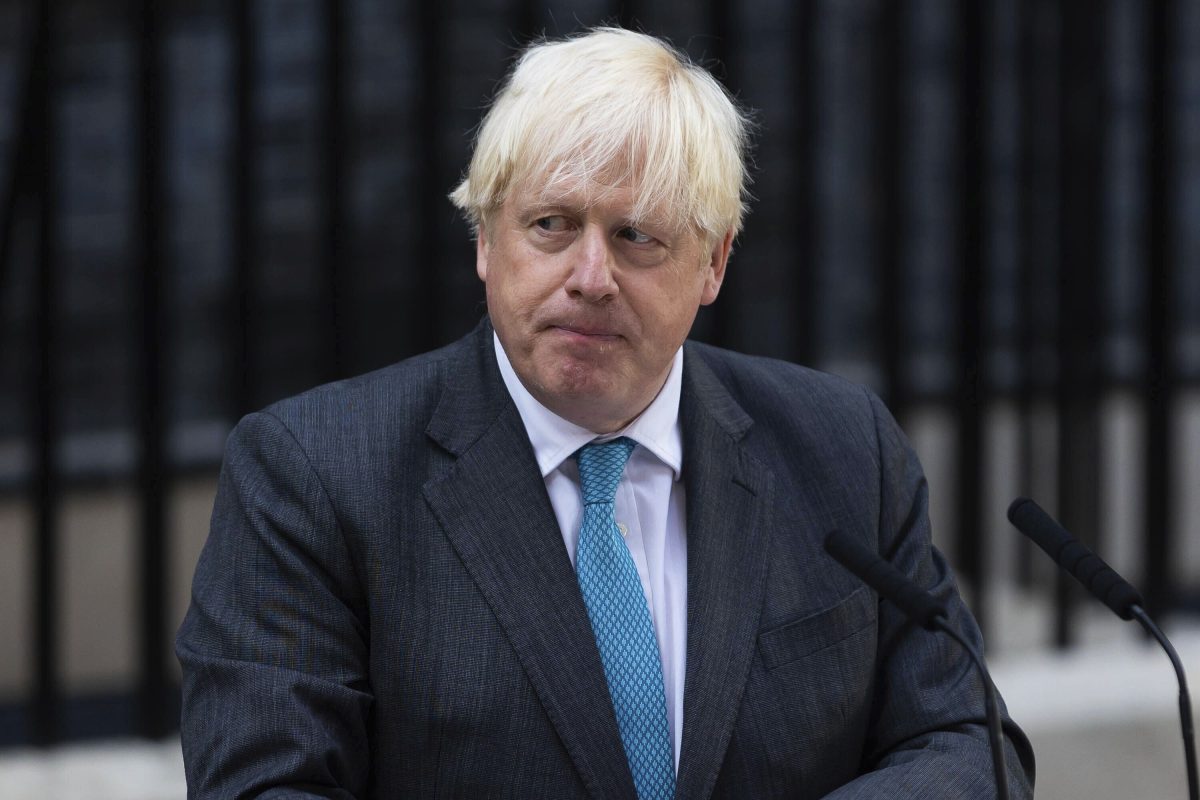 Boris Johnson și-a nominalizat tatăl pentru titlul de cavaler la plecarea din Downing Street