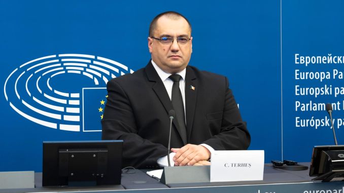 Europarlamentarul Cristian Terheș la BZI LIVE: „Se spune că sistemul Portofelului Digital este voluntar, dar şi Certificatul Verde ni se spunea că este… dar dacă nu îl aveai nu puteai să faci o grămadă de lucruri”