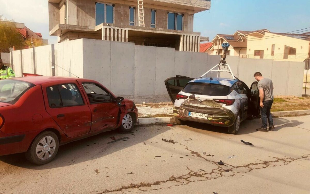 Accident rutier în județul Constanța. O mașină Google Street View a intrat în coliziune cu un alt autoturism