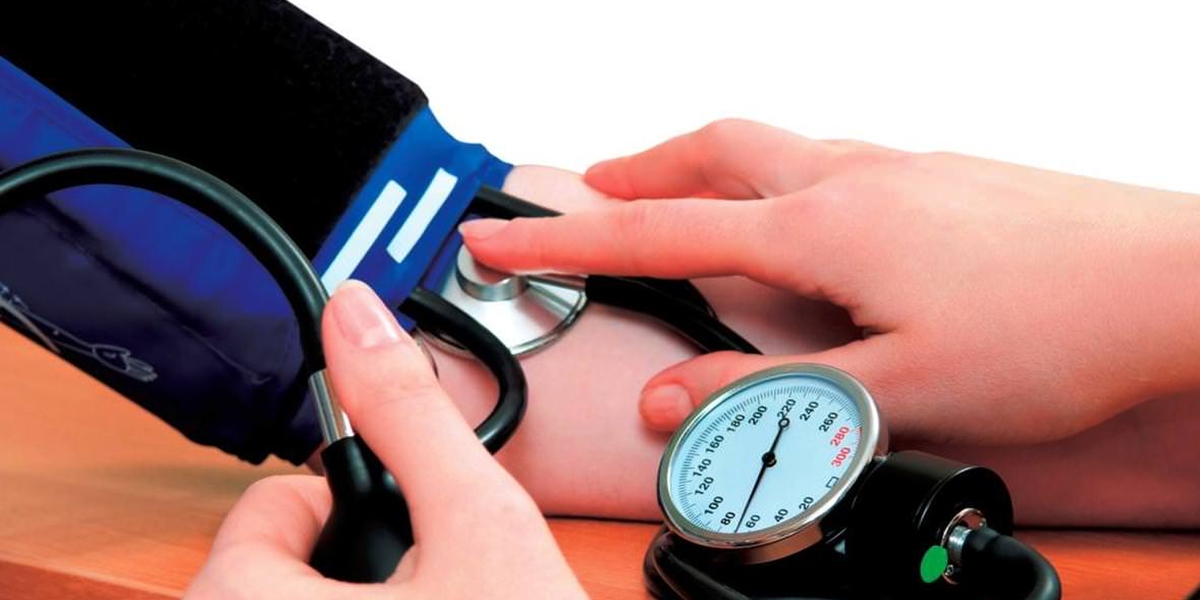 De ce apare hipertensiunea arterială la tineri? Răspunsul medicului Florin Mitu – VIDEO