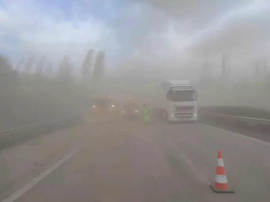 Accidentul cu 43 de mașini din Ungaria a fost filmat de camerele de supraveghere – VIDEO