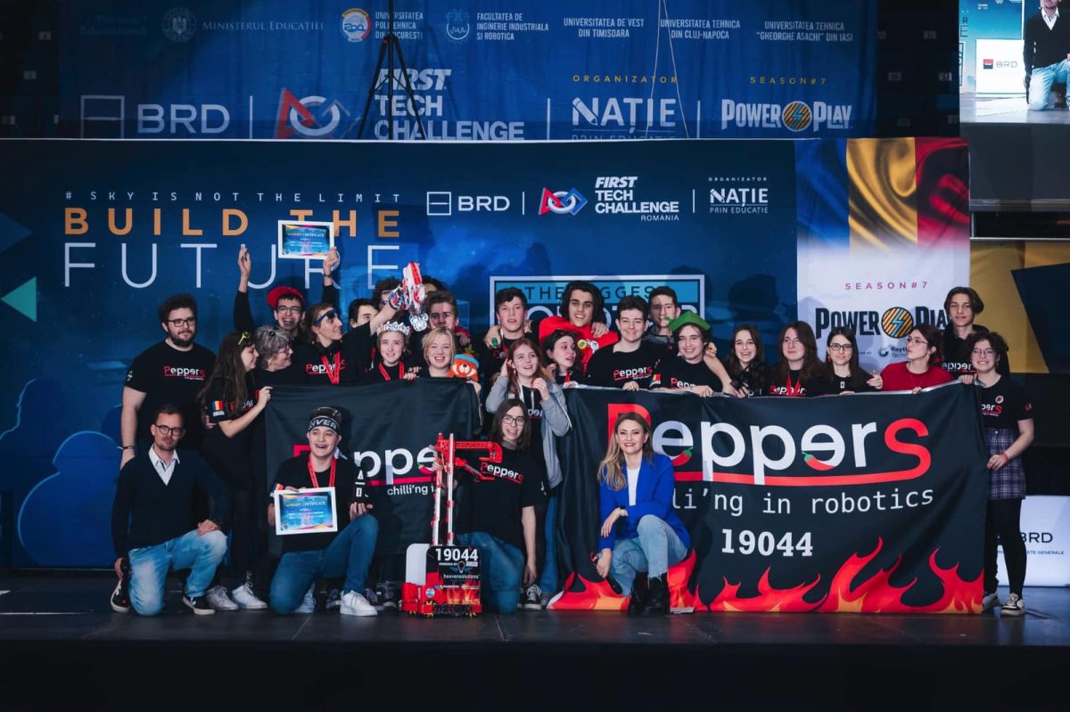Echipa de Robotică Peppers a Liceului Teoretic de Informatică „Grigore Moisil” din Iași va participa la etapa internațională a First Tech Challenge Championship în Houston, Texas