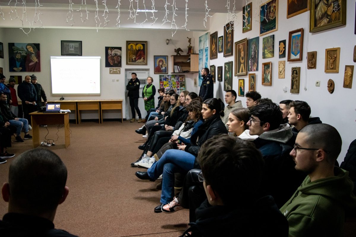 Proiect de promovare a educației incluzive realizat în parteneriat de Școala Gimnazială 41 și Colegiul Național Iași