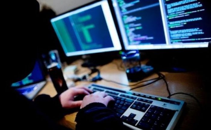 ”Doi și un sfert” achiziționează pachete software și sisteme informatice de peste 4 milioane euro
