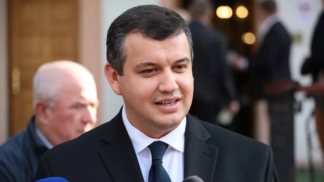 Eurodeputatul Eugen Tomac la BZI LIVE: „Este un act extraordinar, de mare curaj, care transmite un mesaj Moscovei că ‘până aici cu propaganda’ şi din acel moment s-a bătut un ultim cui în sicriul URSS”